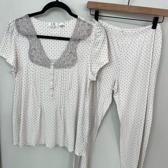 Eileen West Short Sleeve Pajama Pants Modal Set Women’s Size Medium Gray Lace 13 - Picture 1 of 12
